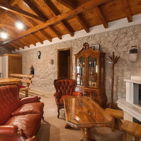 Awesome In Slivno With Outdoor Swimming Pool Holiday home Grepe